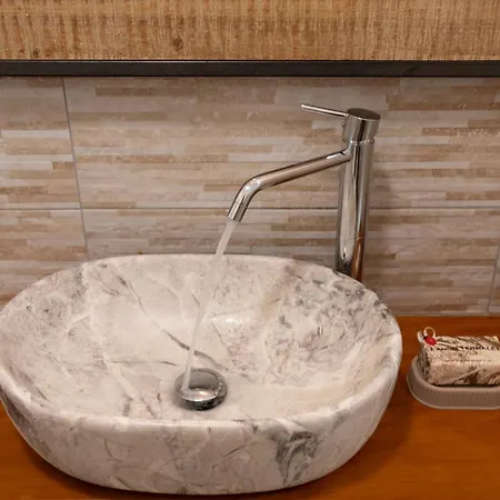 Lovely Vicino Al Mare E Ai Traghetti Appartement *