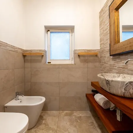 Appartement Lovely Vicino Al Mare E Ai Traghetti *