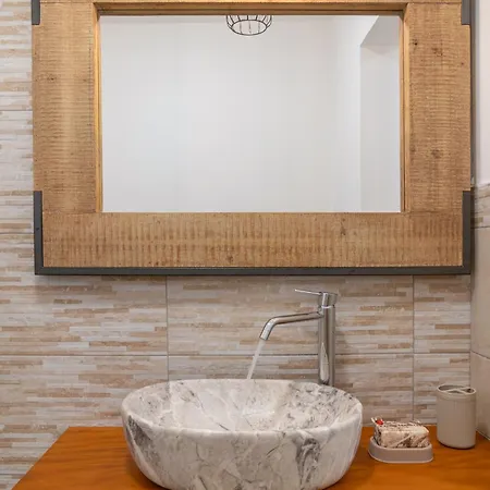 Appartement Lovely Vicino Al Mare E Ai Traghetti *