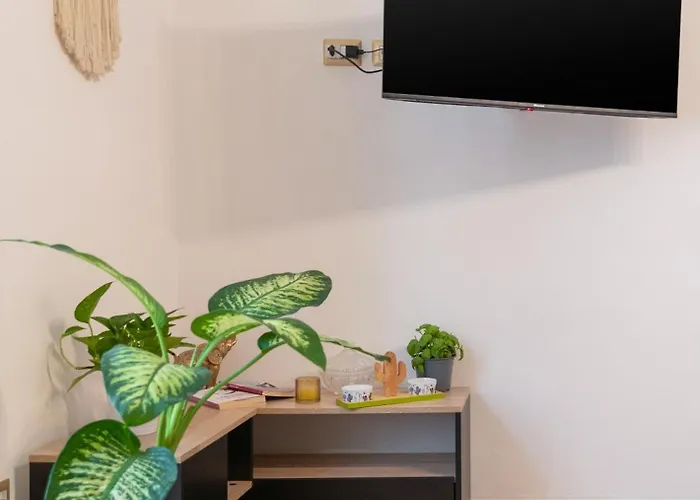 Lovely Vicino Al Mare E Ai Traghetti Сорренто