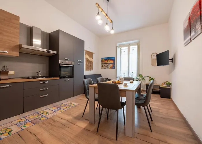 Lovely Vicino Al Mare E Ai Traghetti Апартаменты *